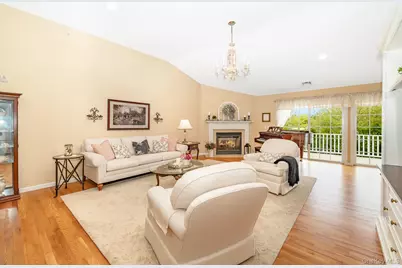 98 Andrew Drive, Mount Sinai, NY 11766 - Photo 10
