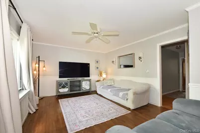 287 Charles Avenue, Massapequa Park, NY 11762 - Photo 14