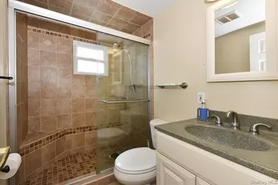287 Charles Avenue, Massapequa Park, NY 11762 - Photo 24