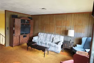 9 John St, Bethpage, NY 11714 - Photo 14