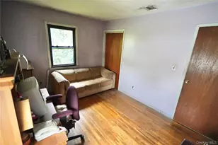9 John St, Bethpage, NY 11714 - Photo 34