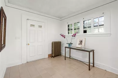 197 Coligni Avenue, New Rochelle, NY 10801 - Photo 6