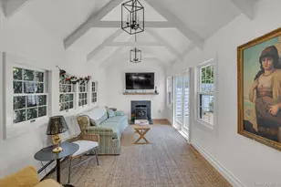 1 E Rogues Path, Huntington Station, NY 11746 - Photo 6