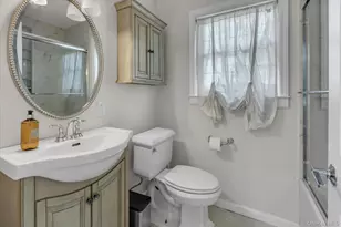 1 E Rogues Path, Huntington Station, NY 11746 - Photo 12