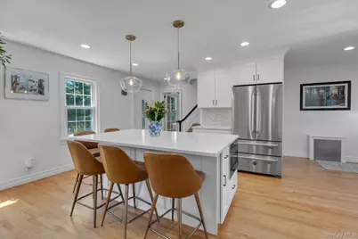 1 E Rogues Path, Huntington Station, NY 11746 - Photo 10