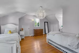 1 E Rogues Path, Huntington Station, NY 11746 - Photo 18