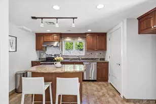 2 Prose St, Hicksville, NY 11801 - Photo 18