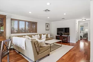 2 Prose St, Hicksville, NY 11801 - Photo 18