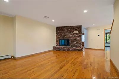 151 Seaman Neck Road, Dix Hills, NY 11746 - Photo 16
