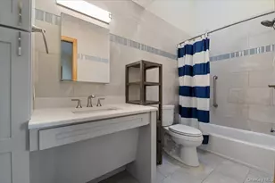 151 Seaman Neck Rd, Dix Hills, NY 11746 - Photo 28