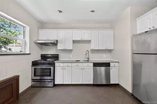 56-31 184th St, Fresh Meadows, NY 11365 - Photo 8