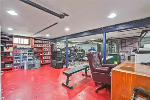 62 Leaman Pl, Lynbrook, NY 11563 - Photo 20