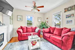 62 Leaman Pl, Lynbrook, NY 11563 - Photo 12