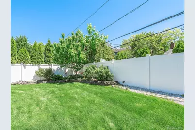 56 Soundview Drive, Port Washington, NY 11050 - Photo 30