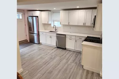 226 E Pine Street #2, Long Beach, NY 11561 - Photo 8