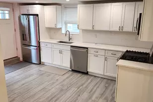 226 E Pine St, Long Beach, NY 11561 - Photo 8