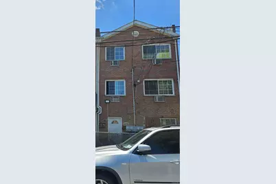 746 E 227th Street, Bronx, NY 10466 - Photo 1