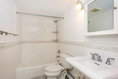 1494 Shore Drive #7F, Bronx, NY 10465 - Photo 18