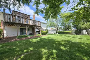 15 6th Ave, Farmingdale, NY 11735 - Photo 2