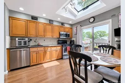 15 6th Avenue, Farmingdale, NY 11735 - Photo 16