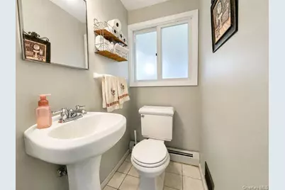 15 6th Avenue, Farmingdale, NY 11735 - Photo 14
