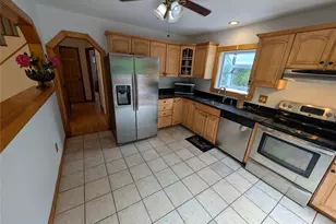 67 Pine Ridge Dr, Hopewell Junction, NY 12533 - Photo 6