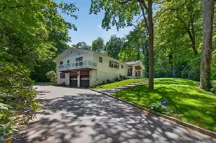 18 W Mall Dr, Huntington, NY 11743 - Photo 38
