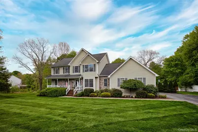 37 Angelo Boulevard, Poughkeepsie, NY 12603 - Photo 4