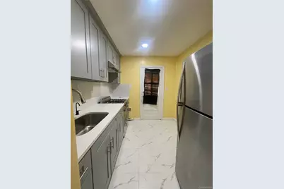 2585 Beach Drive #1st Floor, Merrick, NY 11566 - Photo 6