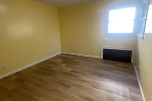2585 Beach Dr, Merrick, NY 11566 - Photo 10