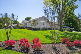 2 Sunderland St, Melville, NY 11747 - Photo 48
