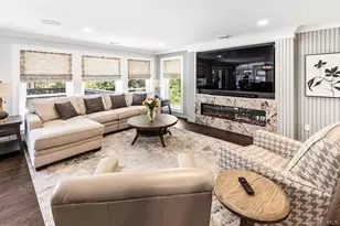 1 Fairwind Ct, Oakdale, NY 11769 - Photo 6