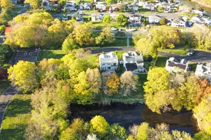 1 Fairwind Ct, Oakdale, NY 11769 - Photo 38