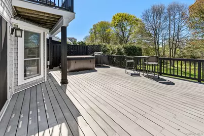 1 Fairwind Court, Oakdale, NY 11769 - Photo 36