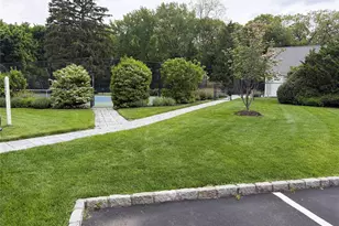 100 Clarewood Dr, Hastings on Hudson, NY 10706 - Photo 14