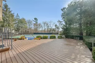 31 Willow Ridge Dr, Smithtown, NY 11787 - Photo 40