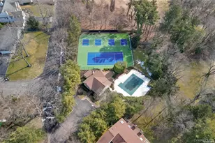 31 Willow Ridge Dr, Smithtown, NY 11787 - Photo 36