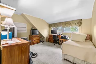 57 Meeting Ln, Hicksville, NY 11801 - Photo 22