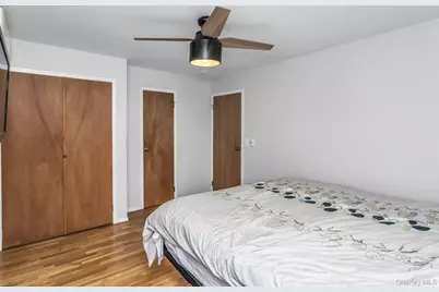 11 Carman Boulevard, Massapequa, NY 11758 - Photo 12