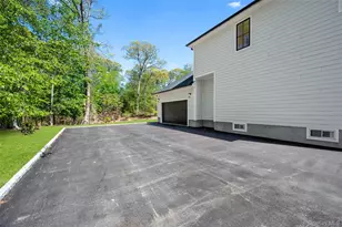 9 Wilderness Rd, Nissequogue, NY 11780 - Photo 6