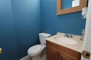 65-10 78th St, Middle Village, NY 11379 - Photo 22