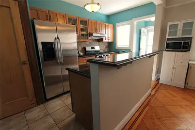 65-10 78th Street, Middle Village, NY 11379 - Photo 10
