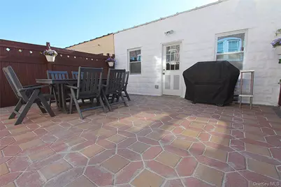 65-10 78th Street, Middle Village, NY 11379 - Photo 24