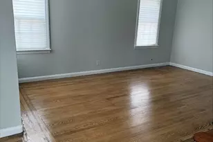 88-13 210th St, Queens Village, NY 11427 - Photo 4