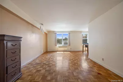 1304 Midland Avenue #C20, Yonkers, NY 10704 - Photo 4