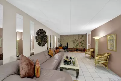 130 Colonial Parkway #4D, Yonkers, NY 10710 - Photo 12