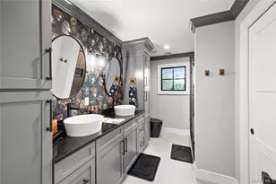 5 Dupont Ct, Dix Hills, NY 11746 - Photo 36