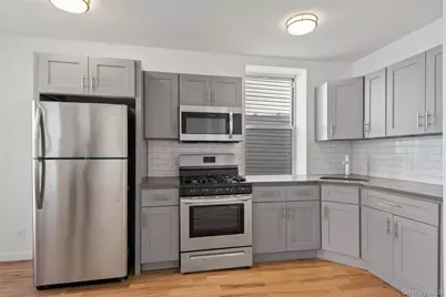 811 Courtlandt Avenue, Bronx, NY 10451 - Photo 24