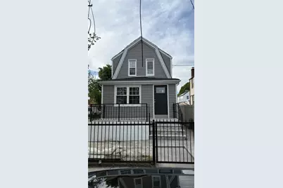 16421 109th Road, Jamaica, NY 11433 - Photo 2