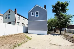 164-21 109th Rd, Jamaica, NY 11433 - Photo 10